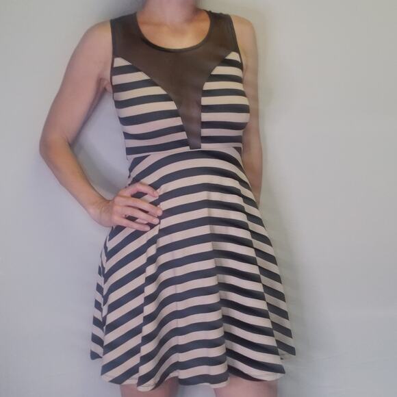 Monteau Bodycon A-Line Striped Dress Size Small - Picture 2 of 9
